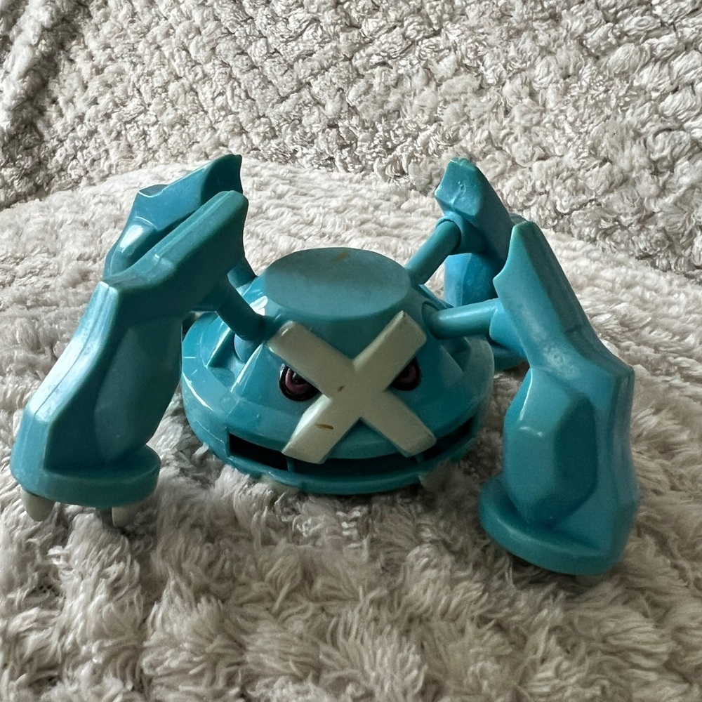 2004 Hasbro Metagross Pokemon Toy articulated 4 legs move. No disc.